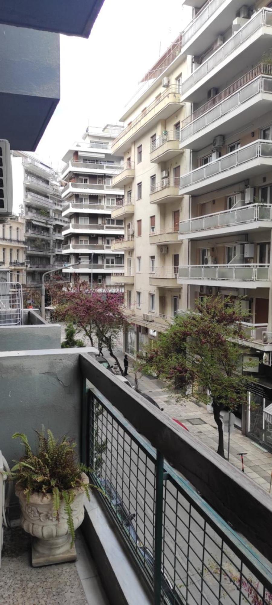 Elegant Luminous Downtown Apartment Thessaloniki Exterior photo